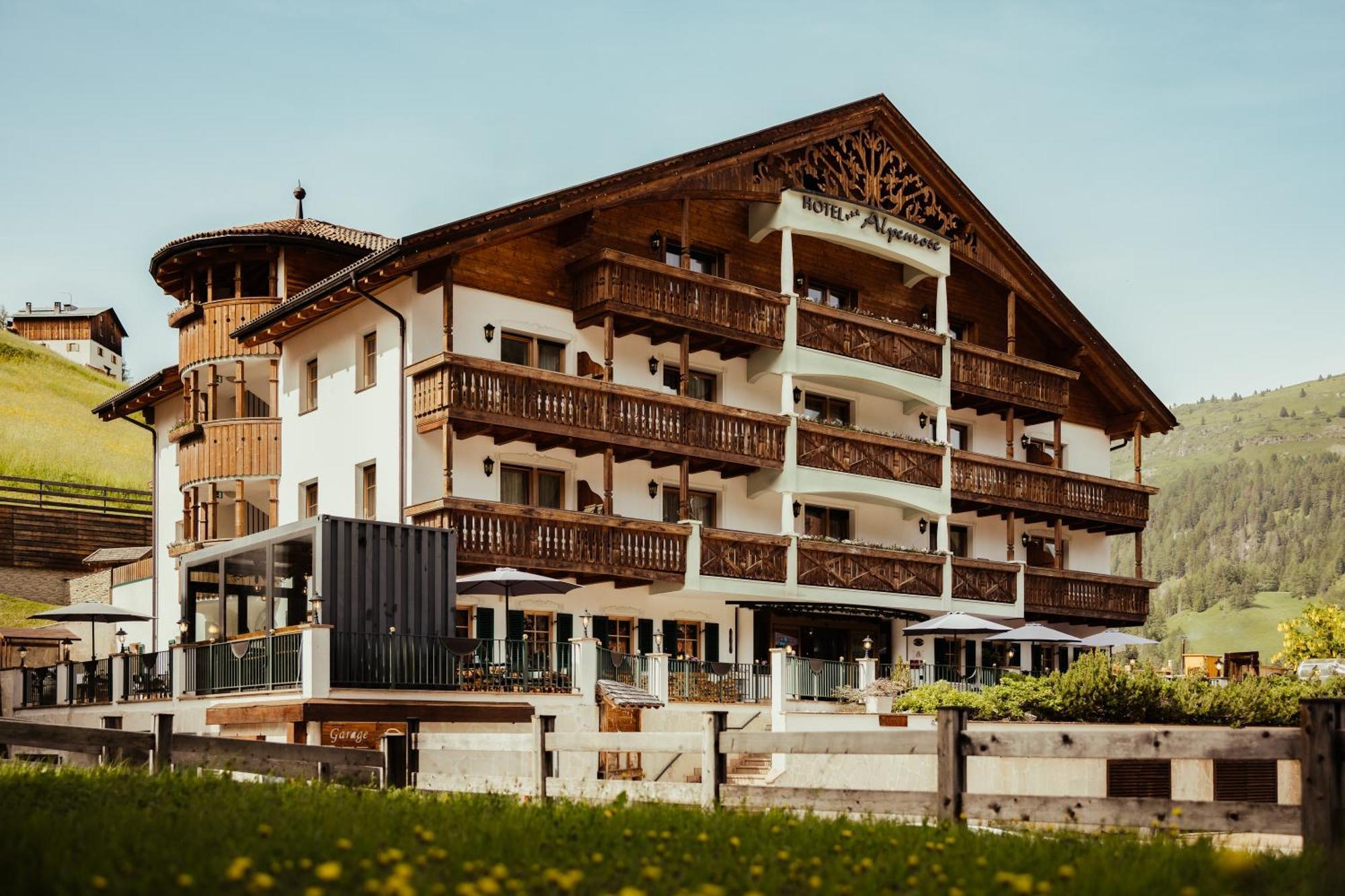 Hotel Alpenrose Arabba Exterior photo