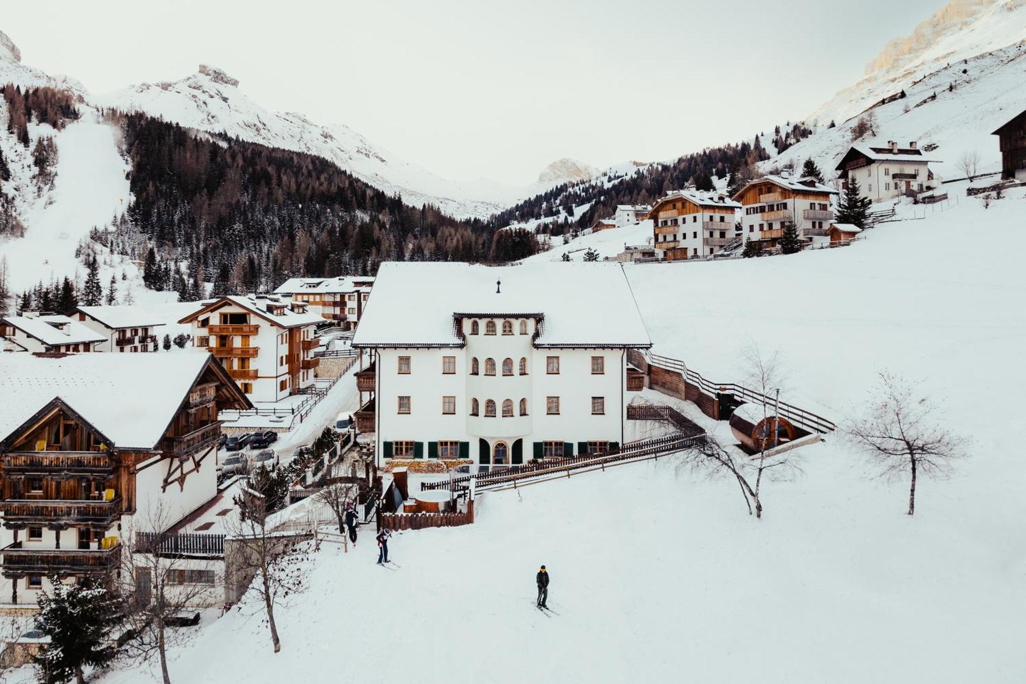 Hotel Alpenrose Arabba Exterior photo